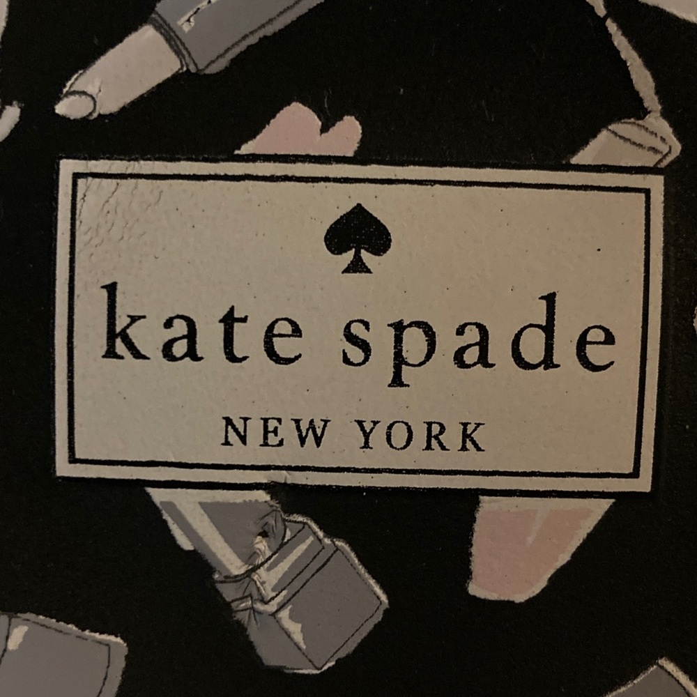 Kate Spade New York Nova flat flip flop with a lipstick print EUC size 7-8 - Picture 6 of 8